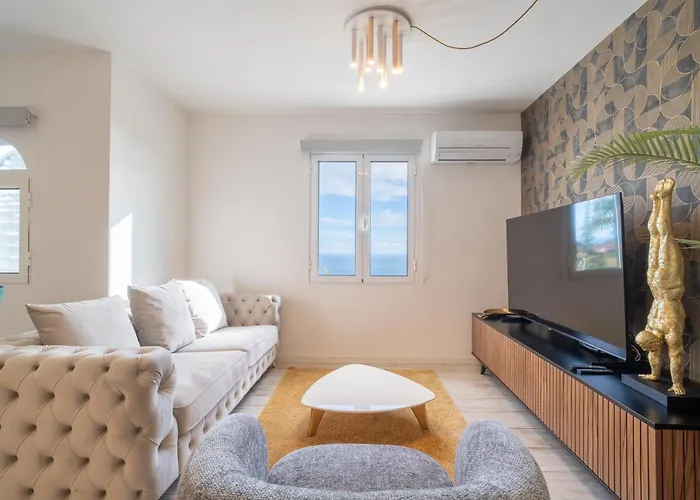 Lux House - Free Park- Wifi - Sea View 別荘 *