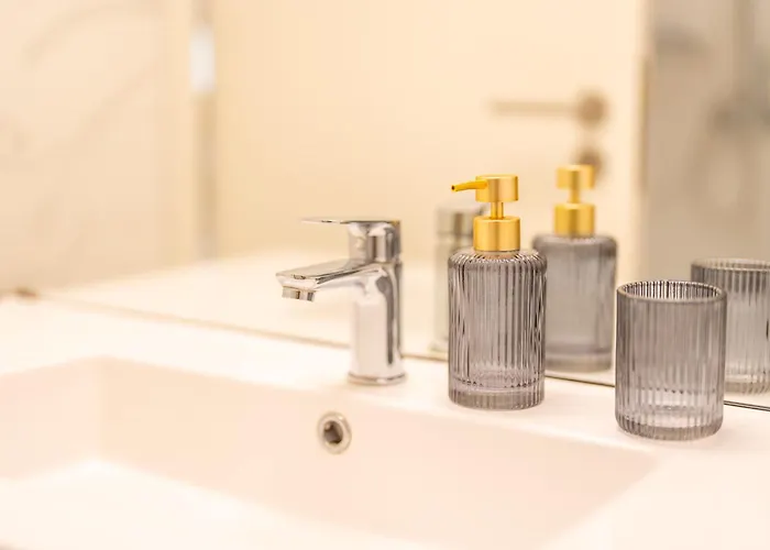 Lux House - Free Park- Wifi - Sea View 別荘 フンシャル