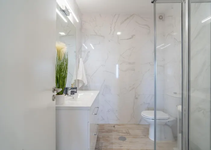 Lux House - Free Park- Wifi - Sea View フンシャル