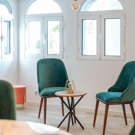 Lux House - Free Park- Wifi - Sea View Сasa de vacaciones *